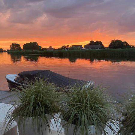 B&B Ganzendiep Aan Het Water Grafhorst Exterior foto