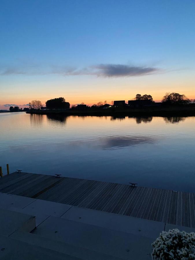 B&B Ganzendiep Aan Het Water Grafhorst Exterior foto